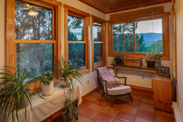 1 ESCENA Drive, Tijeras, NM 87059