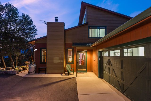 1 ESCENA Drive, Tijeras, NM 87059