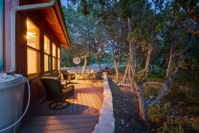 1 ESCENA Drive, Tijeras, NM 87059