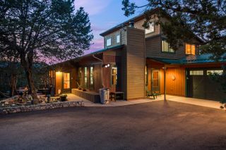 1 ESCENA Drive, Tijeras, NM 87059