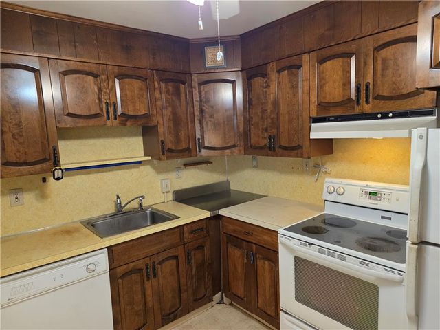 3134 Roxford Road, Allentown City, PA 18103