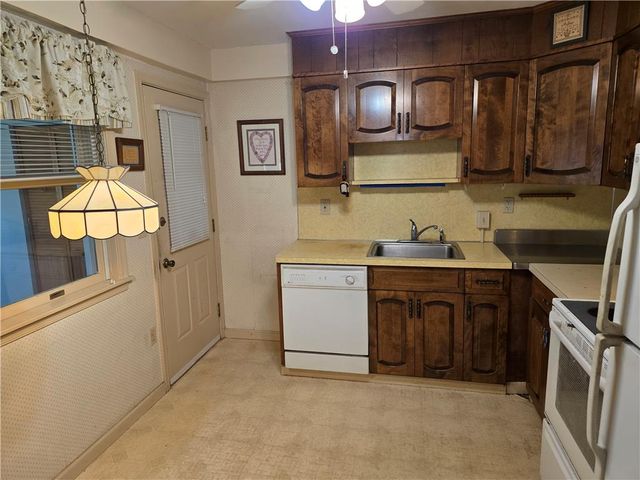 3134 Roxford Road, Allentown City, PA 18103