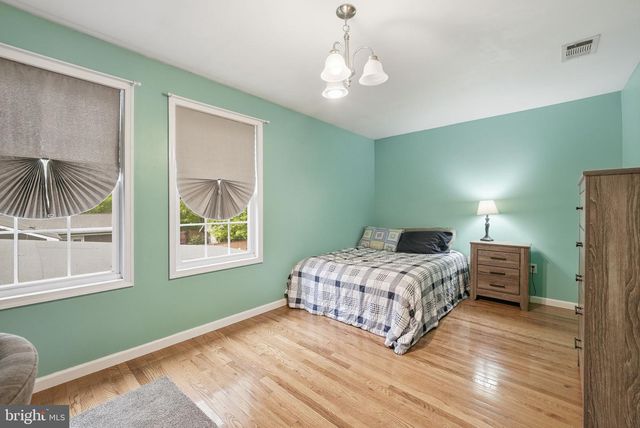 7309 CASTLE RD, Manassas, VA 20109