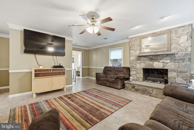 7309 CASTLE RD, Manassas, VA 20109
