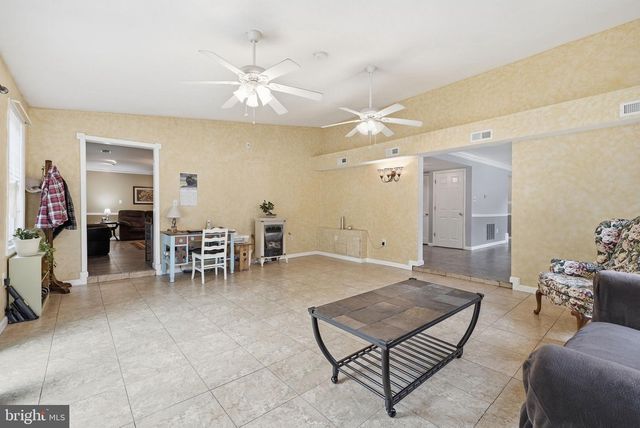 7309 CASTLE RD, Manassas, VA 20109