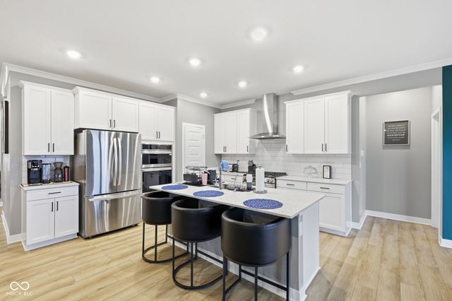 5035 Winnsboro Drive, Mccordsville, IN 46055