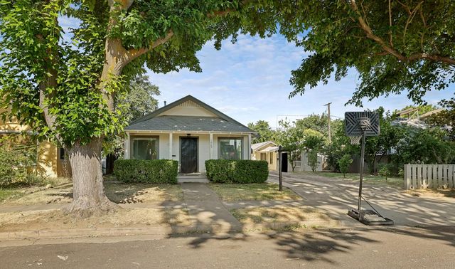 1025-1029 Windeler Ave, Tracy, CA 95376