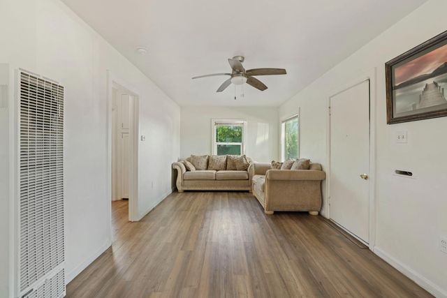 1025-1029 Windeler Ave, Tracy, CA 95376