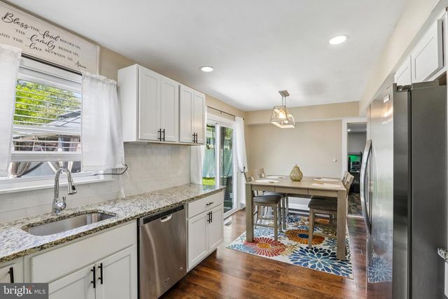 166 HAZELWOOD CIR, Willingboro, NJ 08046