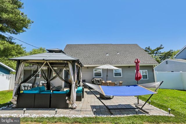 166 HAZELWOOD CIR, Willingboro, NJ 08046