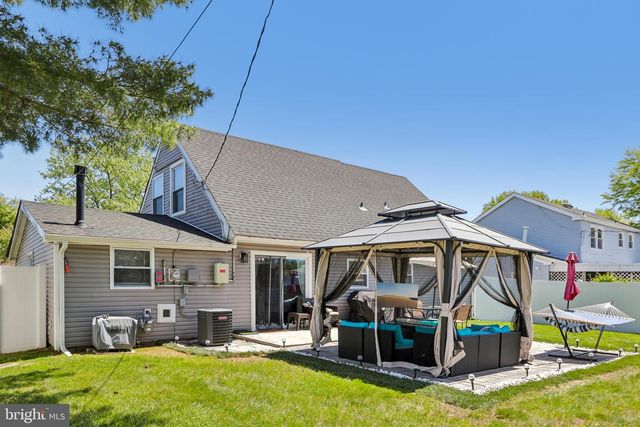 166 HAZELWOOD CIR, Willingboro, NJ 08046