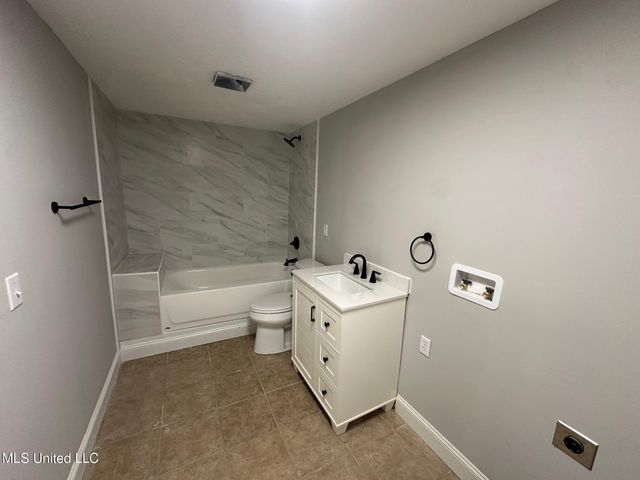 365 Gatewood Drive, Pearl, MS 39208