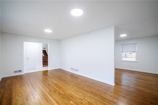 2692 Whites Mill Court, Decatur, GA 30034