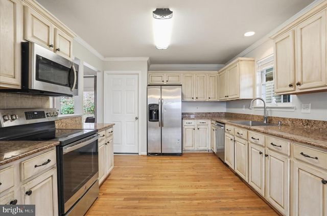 156 RAY RIDGE LN, Harpers Ferry, WV 25425