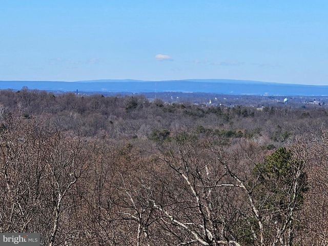 156 RAY RIDGE LN, Harpers Ferry, WV 25425