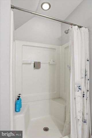 156 RAY RIDGE LN, Harpers Ferry, WV 25425