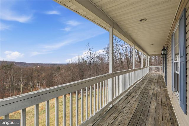 156 RAY RIDGE LN, Harpers Ferry, WV 25425