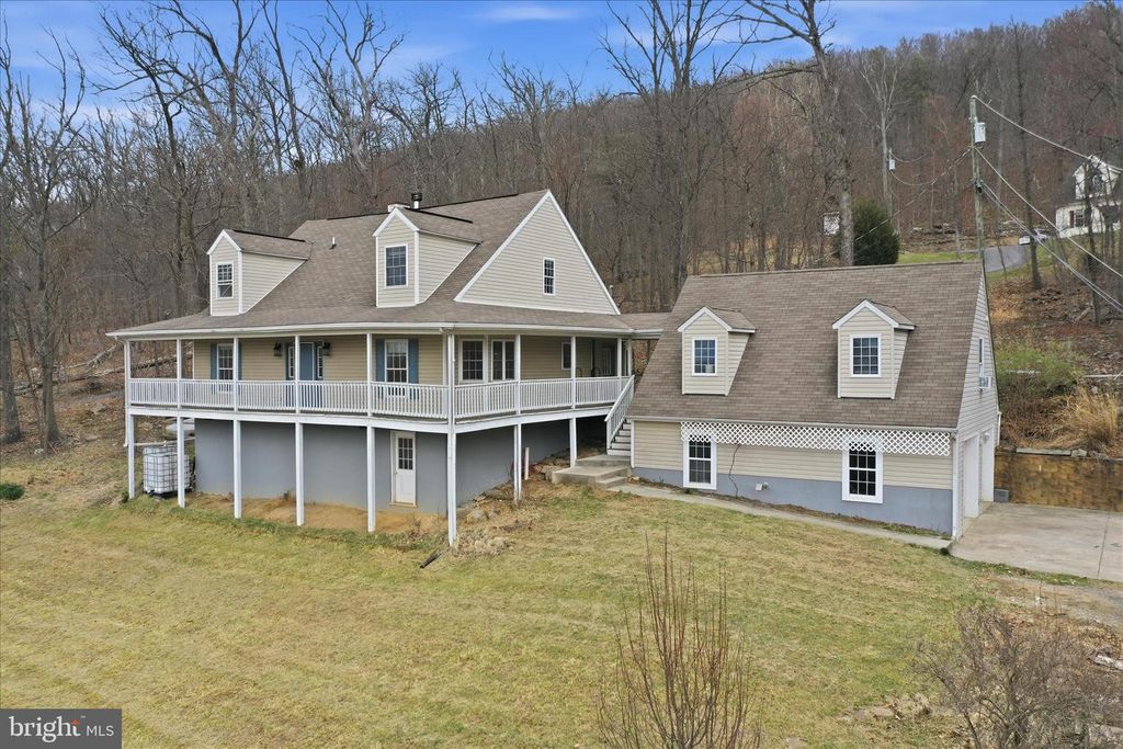 156 RAY RIDGE LN, Harpers Ferry, WV 25425