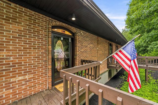 1 Beecher Lane C7, Peekskill, NY 10566