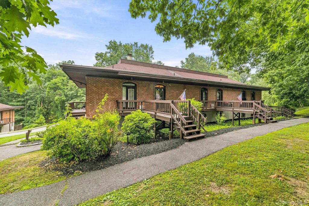 1 Beecher Lane C7, Peekskill, NY 10566