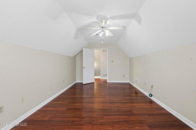 6064 Ivy Trails Drive, Olive Branch, MS 38654