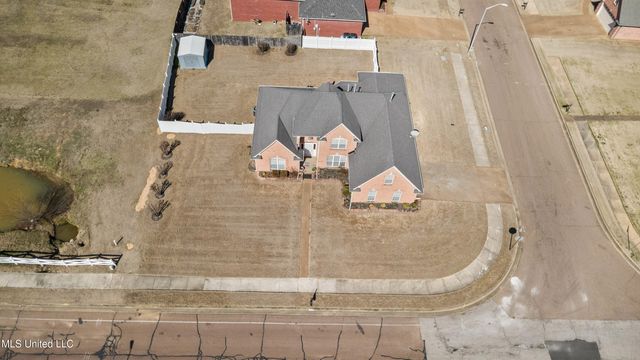 6064 Ivy Trails Drive, Olive Branch, MS 38654