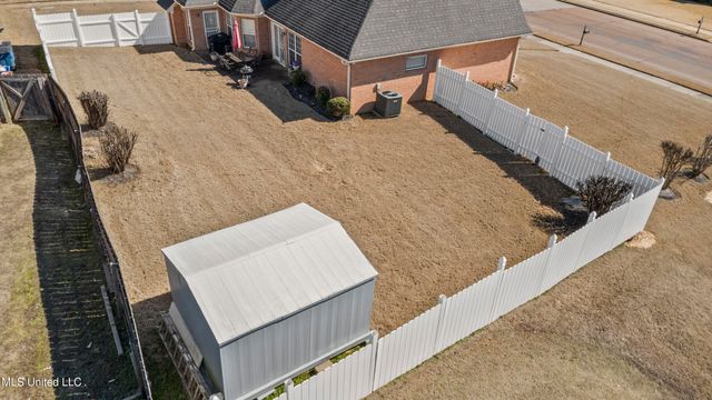 6064 Ivy Trails Drive, Olive Branch, MS 38654