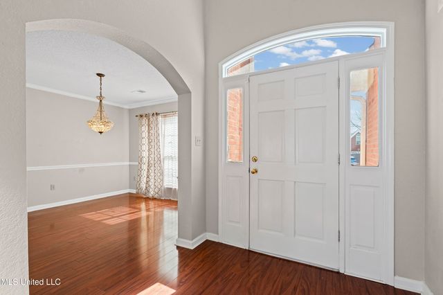 6064 Ivy Trails Drive, Olive Branch, MS 38654