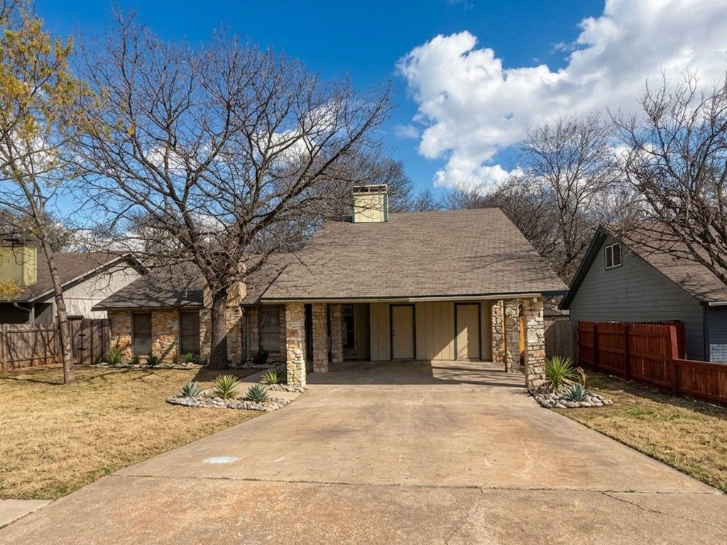 9515 Aberdeen WAY A, Austin, TX 78753