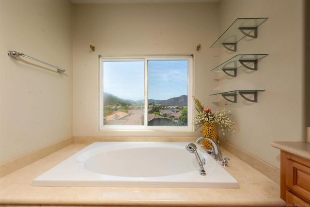 18520 Lancashire Way, San Diego, CA 92128