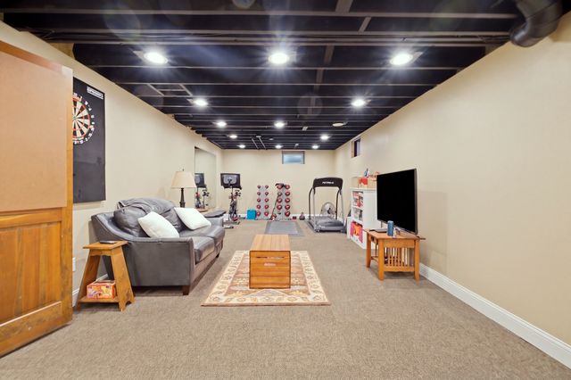 9614 Partridge Lane, Lakewood, IL 60014