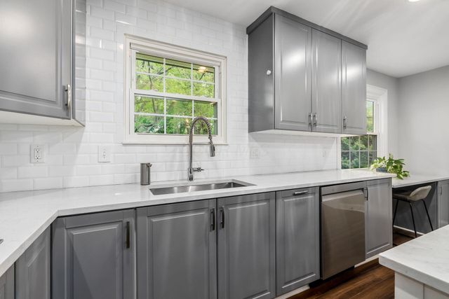 2792 Stratford Drive, Columbus, OH 43220