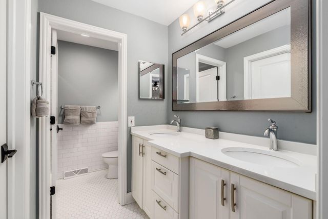 2792 Stratford Drive, Columbus, OH 43220