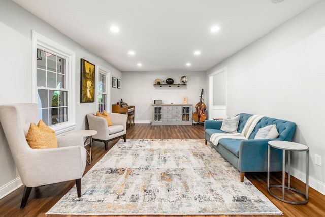 2792 Stratford Drive, Columbus, OH 43220