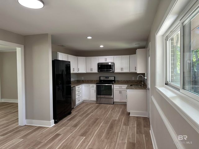3093 N Alabama Street, Loxley, AL 36551