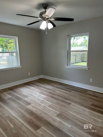 3093 N Alabama Street, Loxley, AL 36551