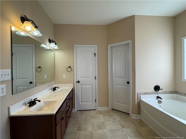 134 Whitetail Court, Raeford, NC 28376