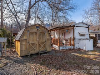 24 Aqua Vista Loop, Waynesville, NC 28785