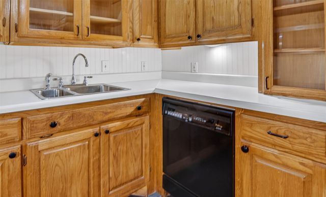 2807 Woodmont Trail, Fort Worth, TX 76133