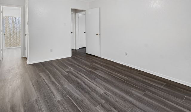 2807 Woodmont Trail, Fort Worth, TX 76133