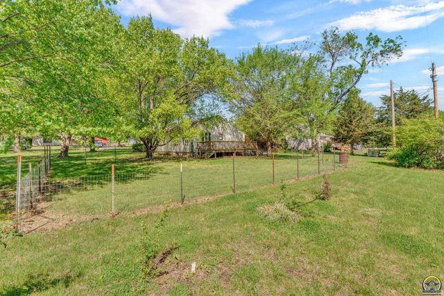 2008 SW Broadview DR, Topeka, KS 66615