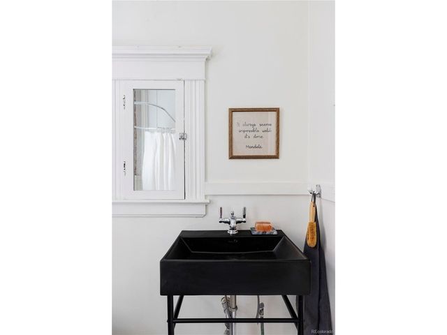 950 N Ogden St 1, Denver, CO 80218