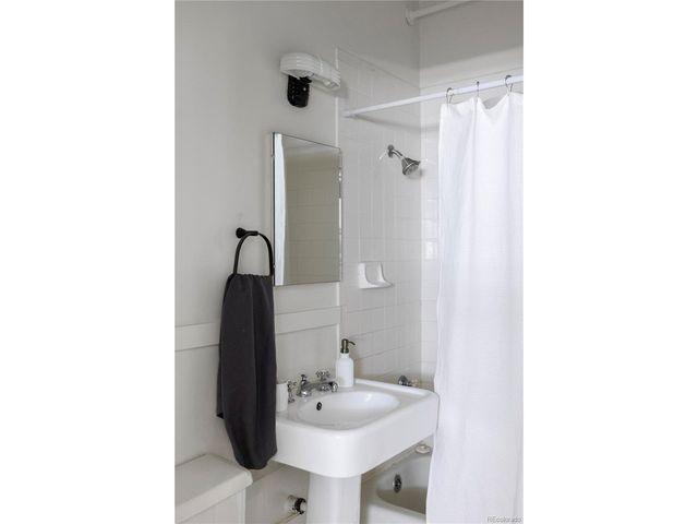 950 N Ogden St 1, Denver, CO 80218