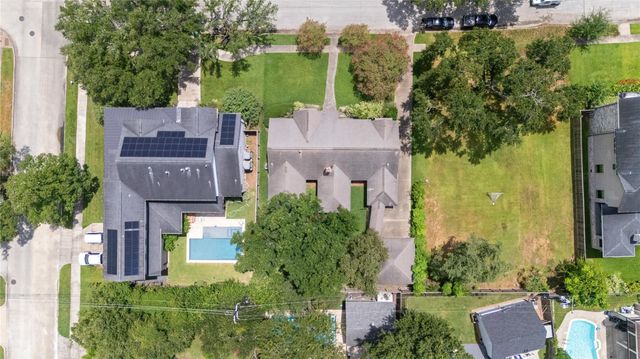 5006 Yarwell Drive, Houston, TX 77096