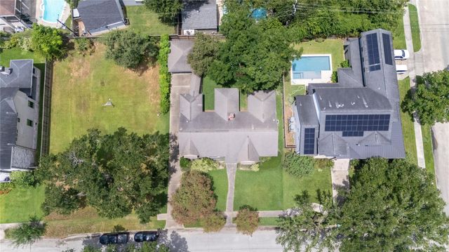 5006 Yarwell Drive, Houston, TX 77096