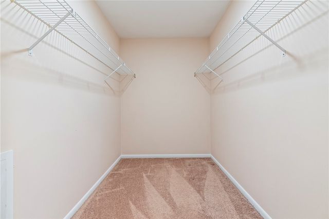 305 Squire Cir, Brighton Heights, PA 15212