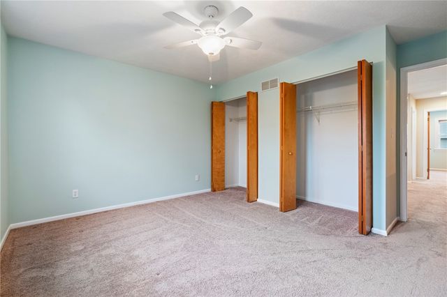 305 Squire Cir, Brighton Heights, PA 15212