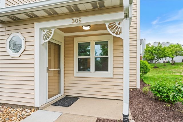 305 Squire Cir, Brighton Heights, PA 15212