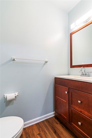 305 Squire Cir, Brighton Heights, PA 15212