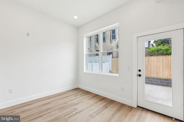 417 W CUMBERLAND ST, Philadelphia, PA 19133
